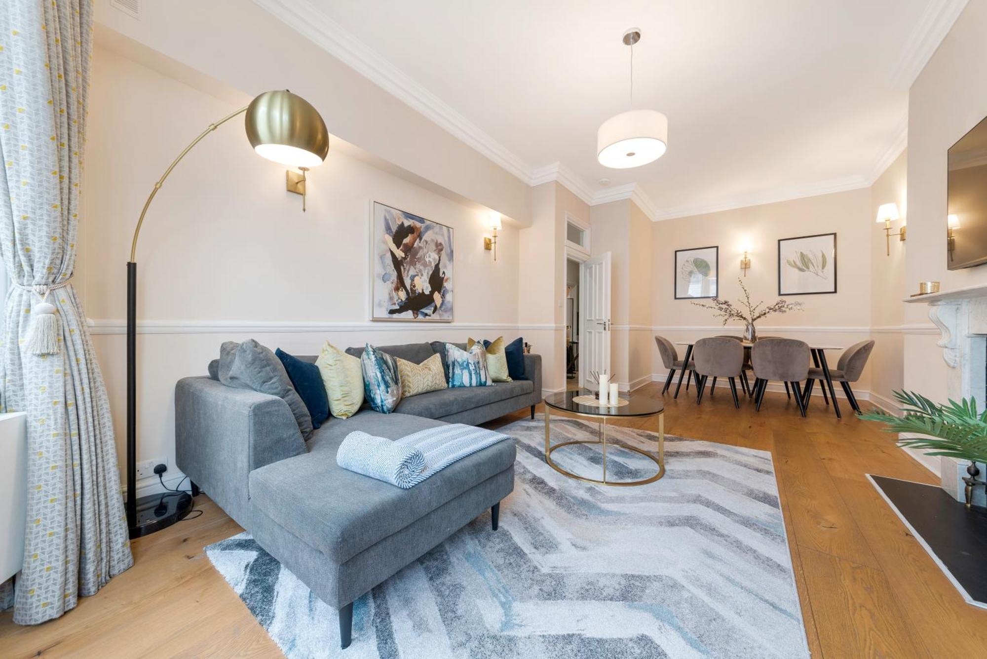 Spectacular 3 Bed In Berkeley Sq Mayfair Londra Esterno foto