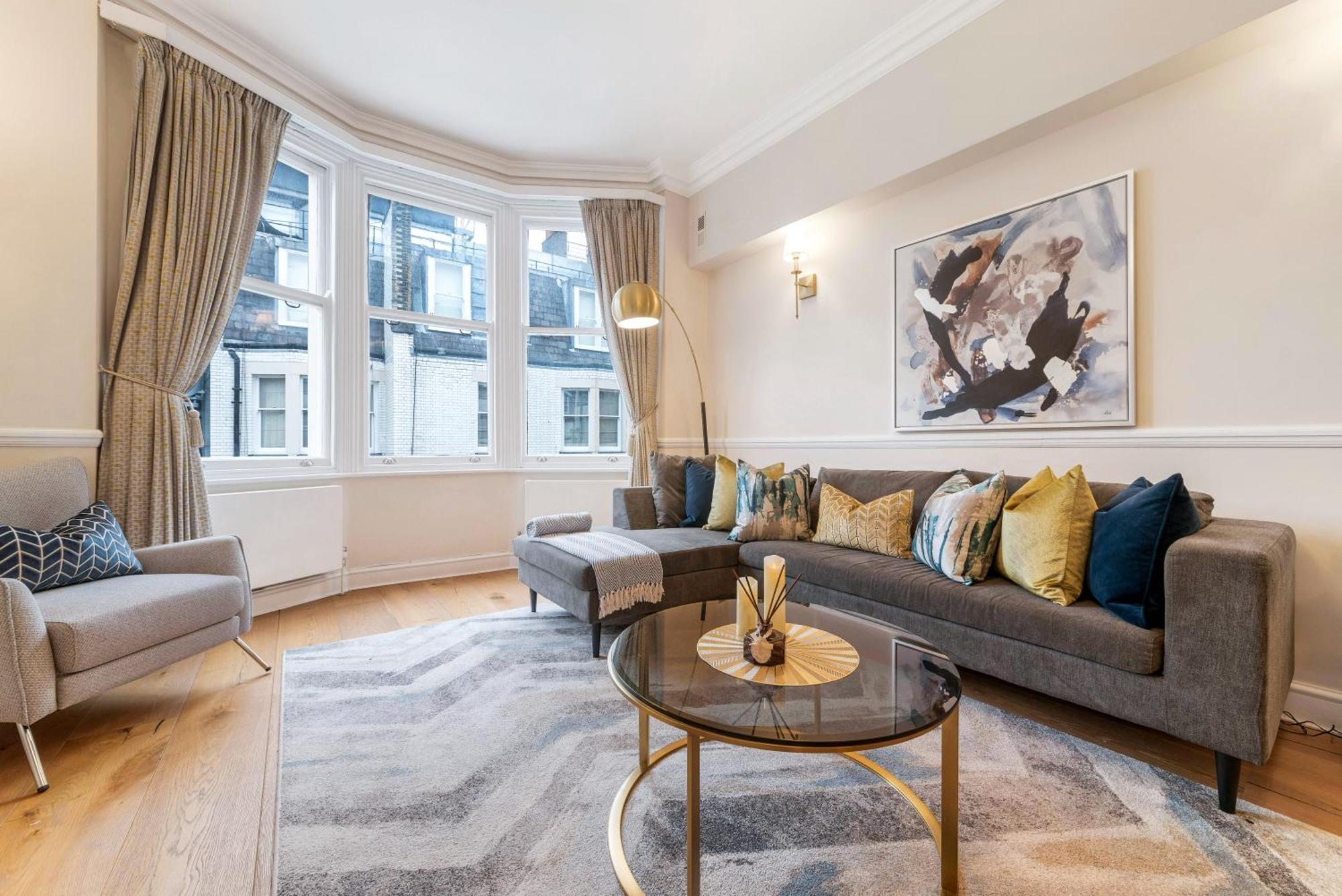 Spectacular 3 Bed In Berkeley Sq Mayfair Londra Esterno foto